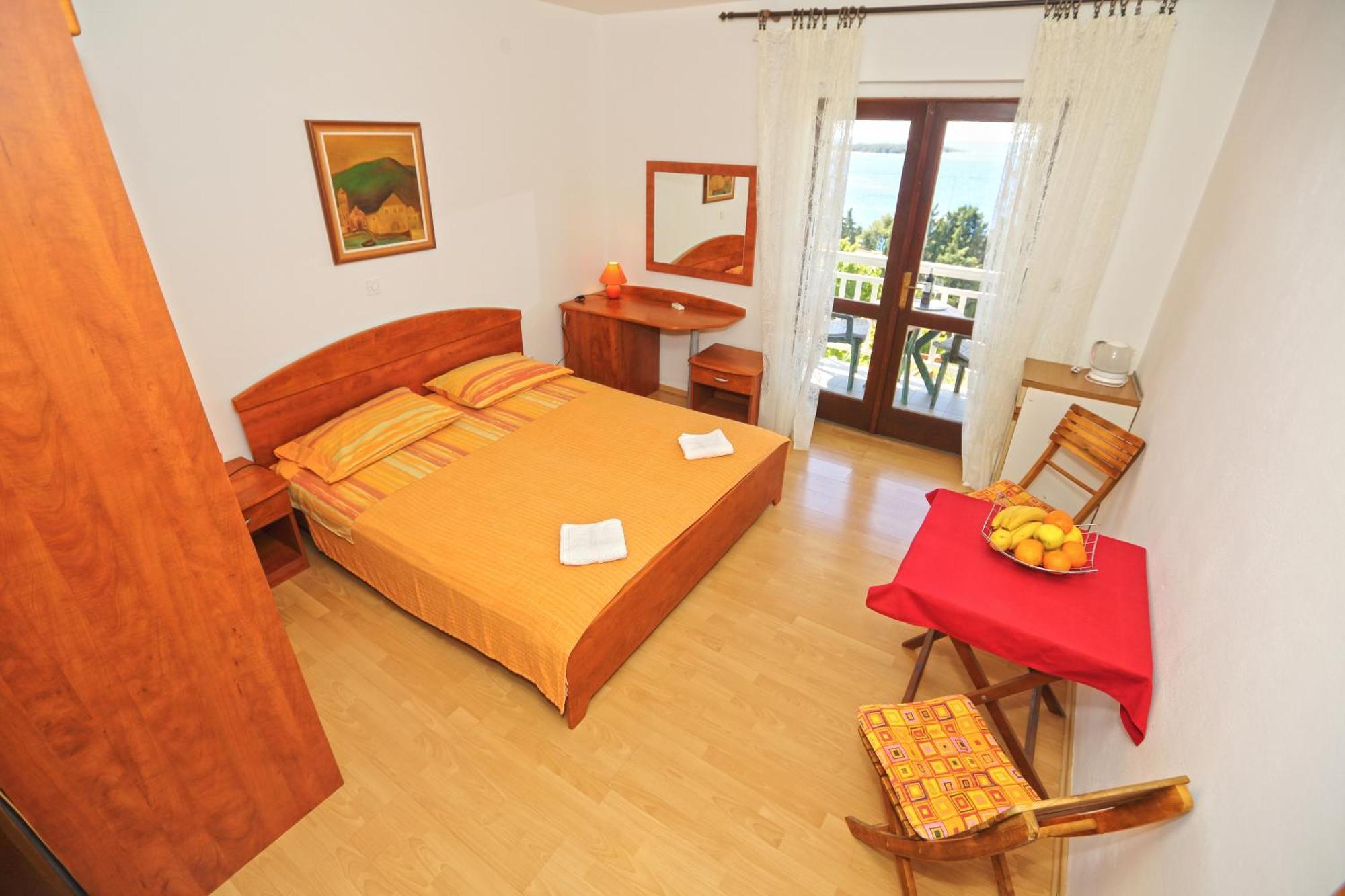 Apartment Stefani Хвар Стая снимка