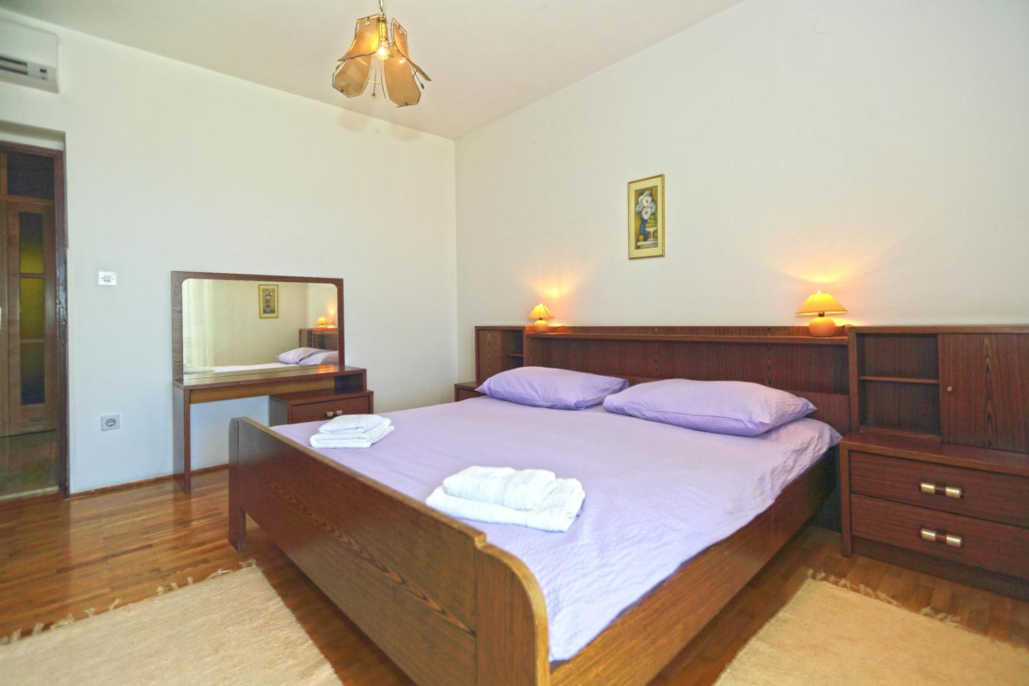 Apartment Stefani Хвар Стая снимка