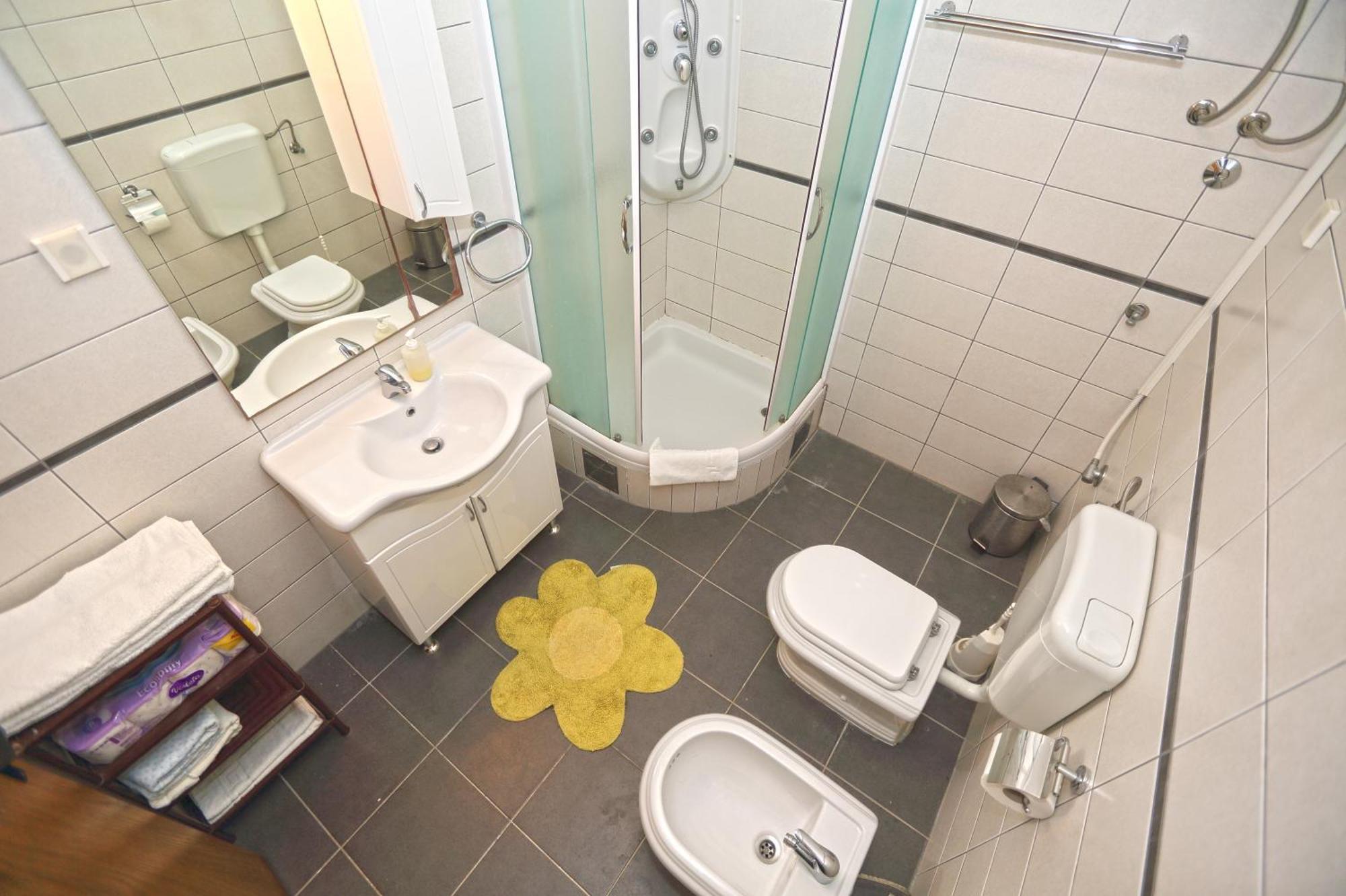 Apartment Stefani Хвар Стая снимка